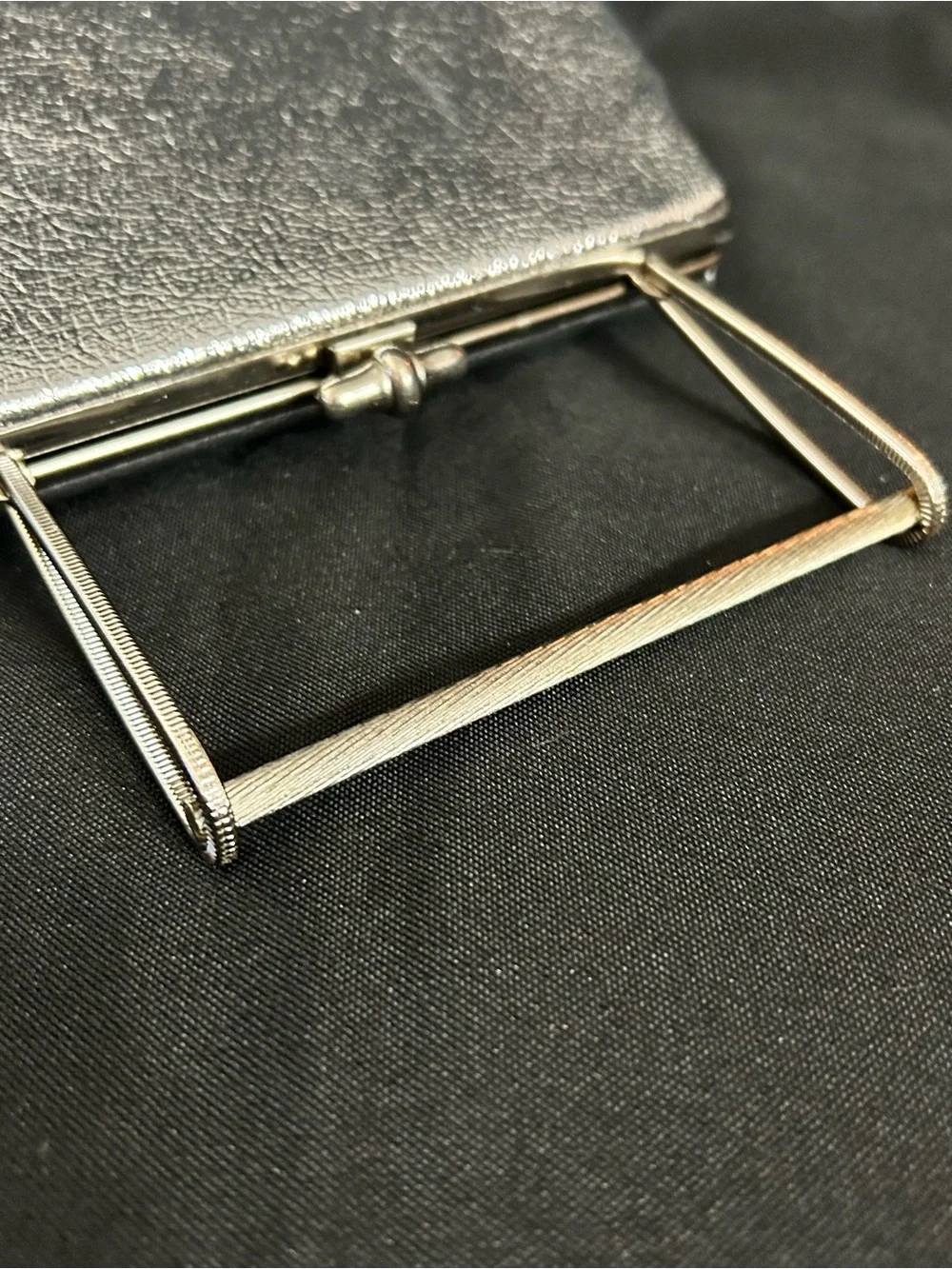 No brand elegant silver